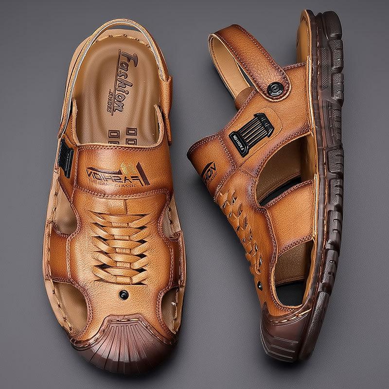 Sandals men's summer first-layer cowhide beach shoes, genuine leather cowhide soft soles, driving outside, Baotou Dad cool slippers are popular