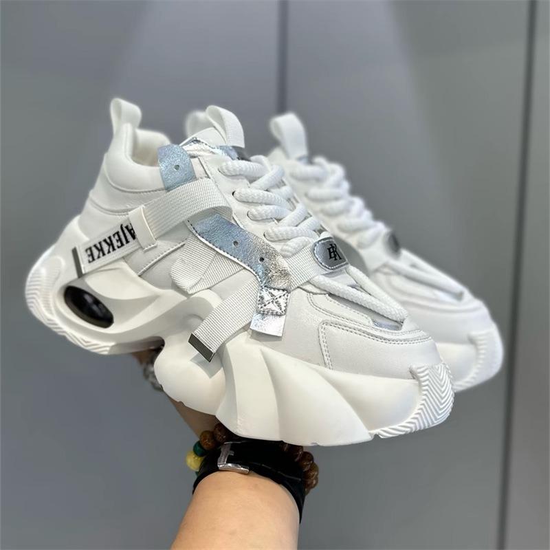 Fashion Sneaker for Mens High-end Casual Fashion Low-top Sports Running Shoes Thick-soled Heightening Trendy Men's Shoes Tenis Masculino