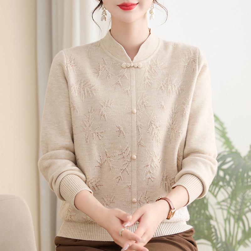 

Stylish Fleece-Lined Knitwear for Middle-Aged Women 40-60, Thickened Ancient Style Clothing. XL (for 90-105 jin)