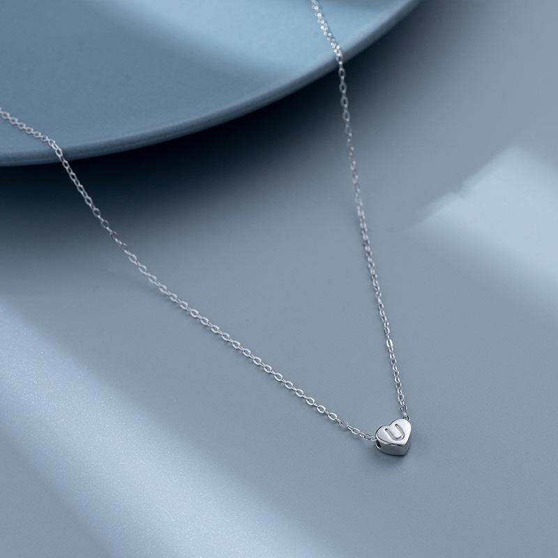 S925 Silver Heart-Shaped Initial Necklace - Korean Style Clavicle Chain with Trendy Peach Heart Design.