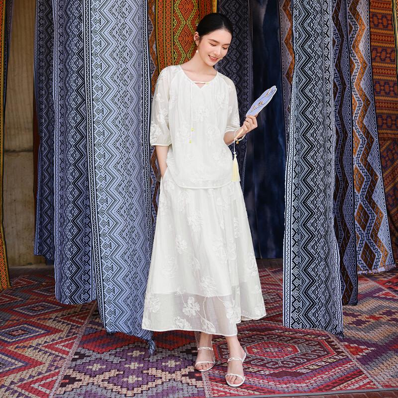 New Chinese Style Embroidered Tencel Two-Piece Set