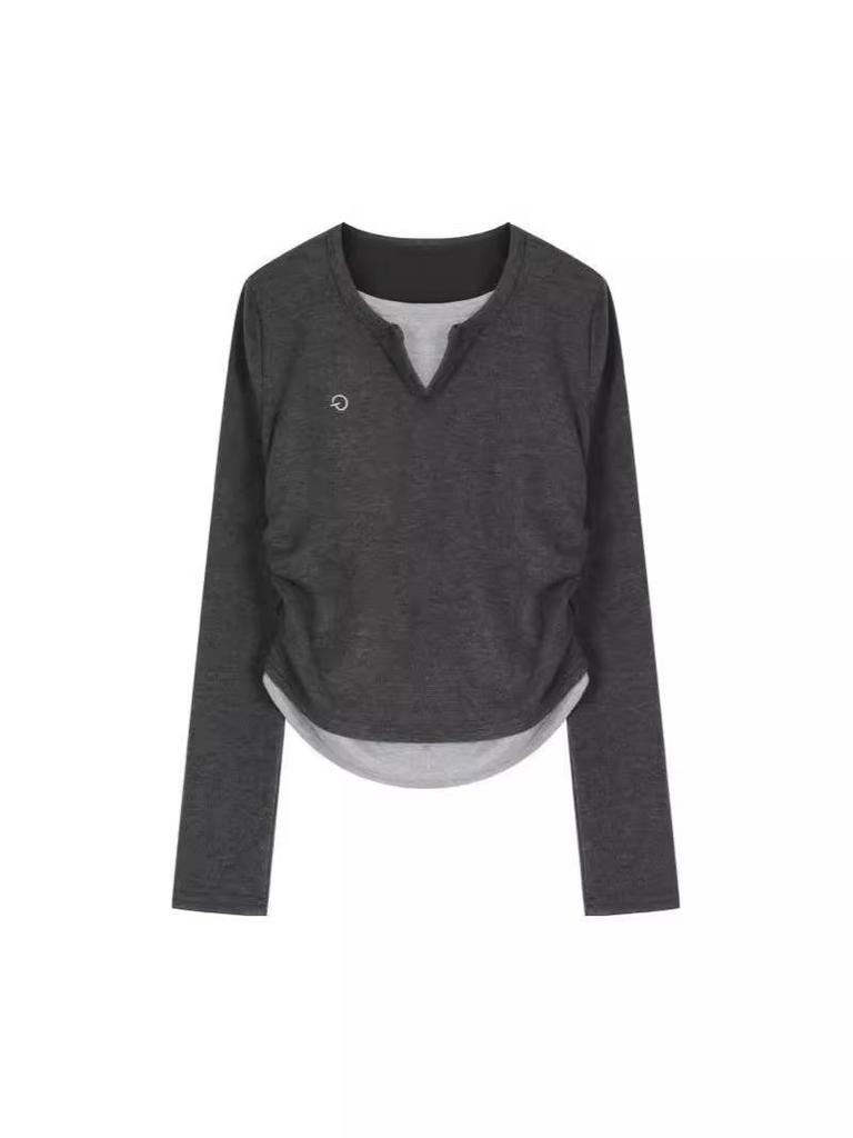 2025 Women's Korean Style Slim-Fit Long-Sleeve Round Neck Two-Piece Look Top for Spring/Autumn