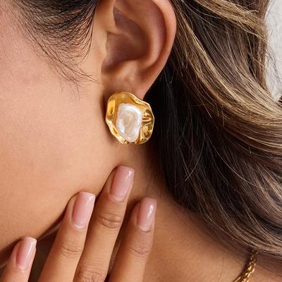 Niche Light Luxury Design Elegant Style Pearl Earrings 18K Gold Earrings Jewelry