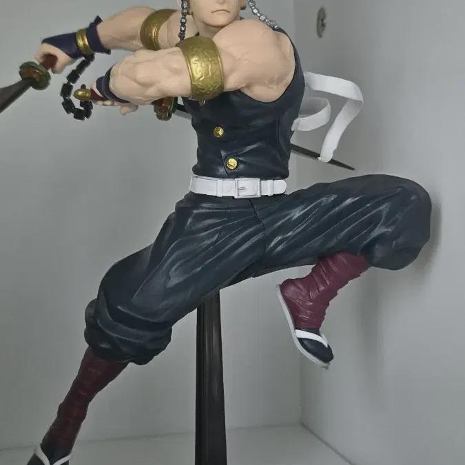 

Demon Slayer Tengen Figure