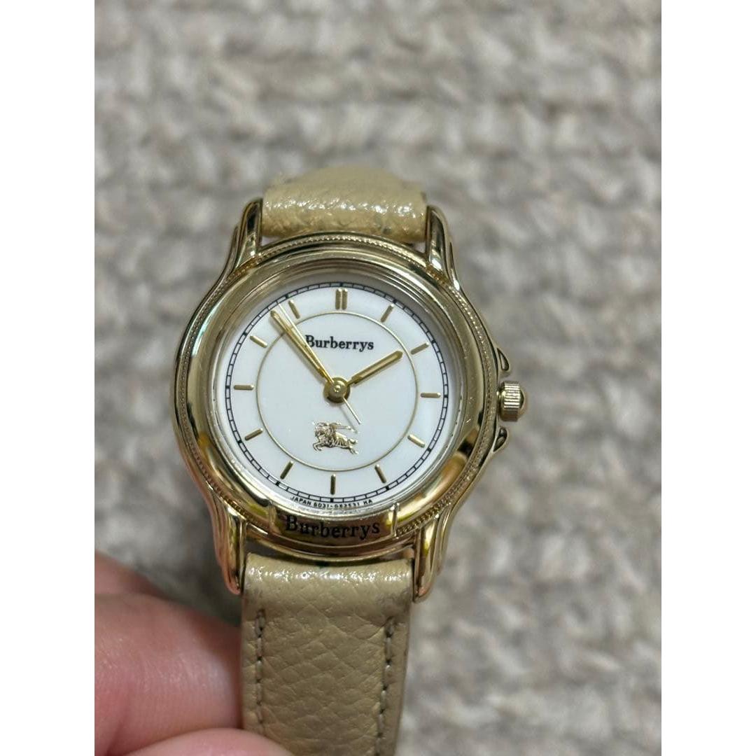 Used Burberrys Gold Quartz Women s Watch