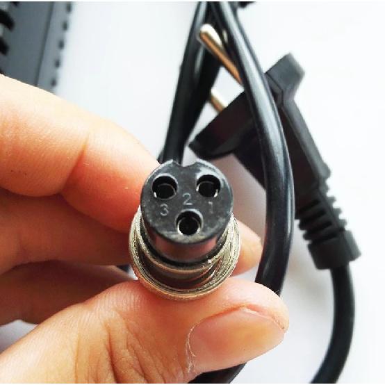 EU 24V Smart Charger AGM Gel Lead Acid Battery Charge DC27.6V 2A With 3 Pins 12mm Aviation Connector