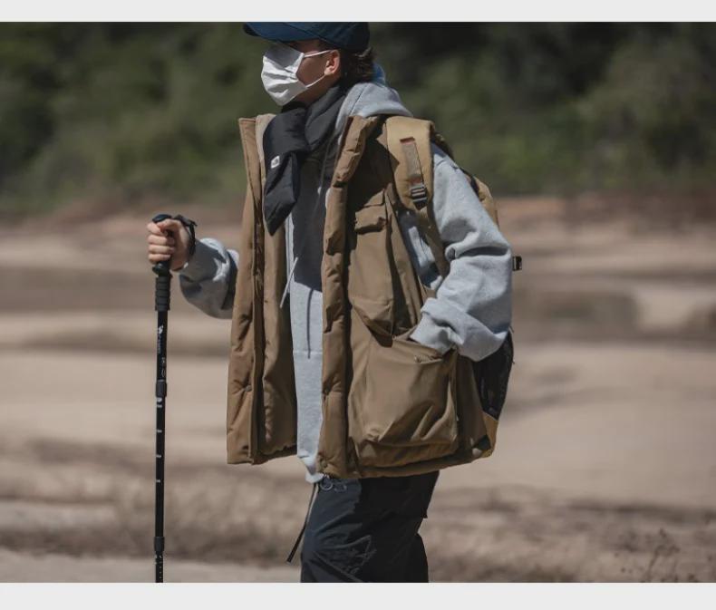 Men's Trendy Winter Cotton Vest - Functional Outdoor Wear with Thick, Warm Insulation