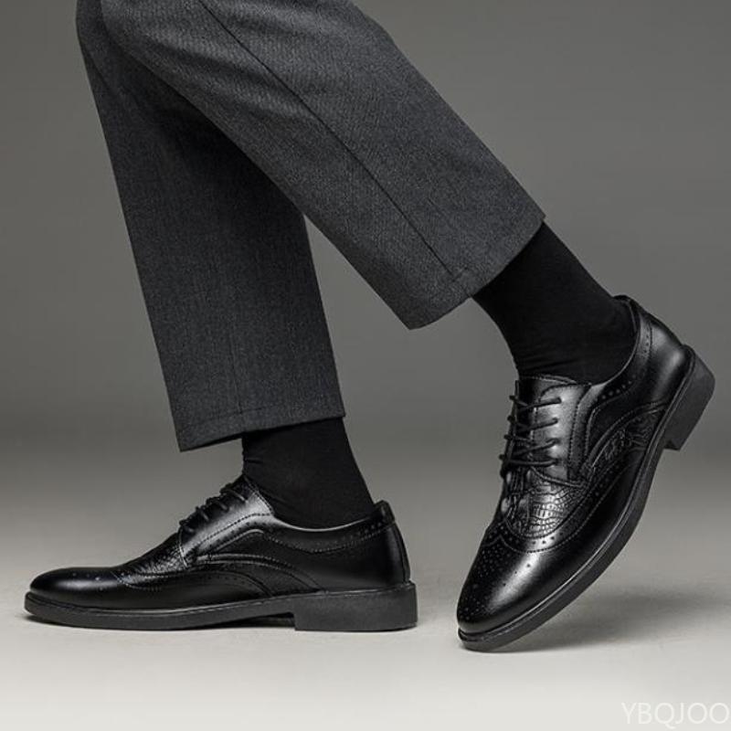 Fashion Fashionable Retro Men's Leather Shoes with Lace Up Business Formal Pointed Leather Shoes Breathable Low Cut Casual Men's Shoes