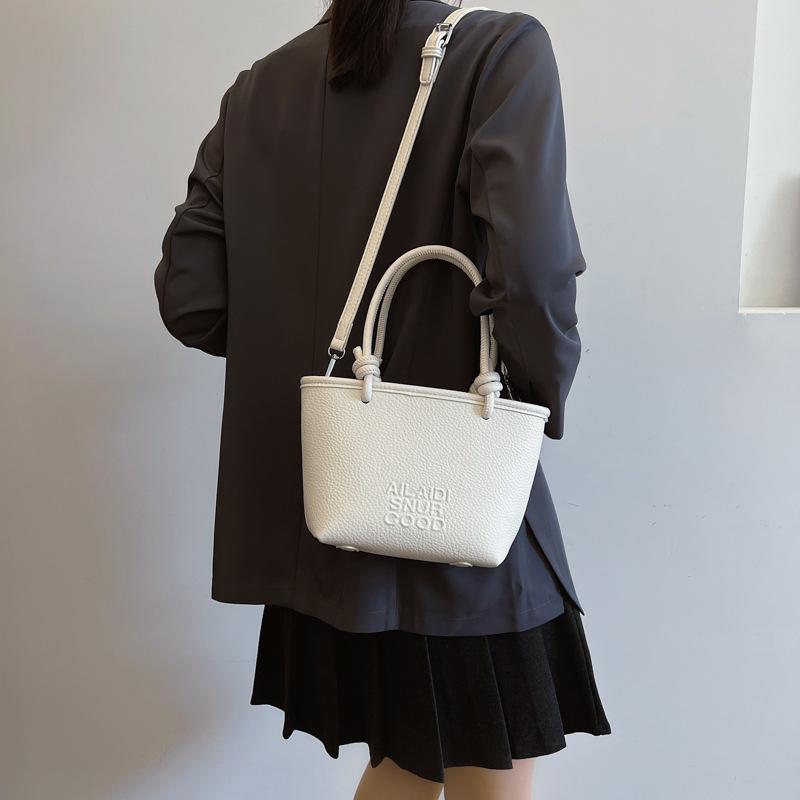 Bolsa da Moda Portátil Bolsa de Ombro Mensageiro Versátil Casual Nova para Mulheres