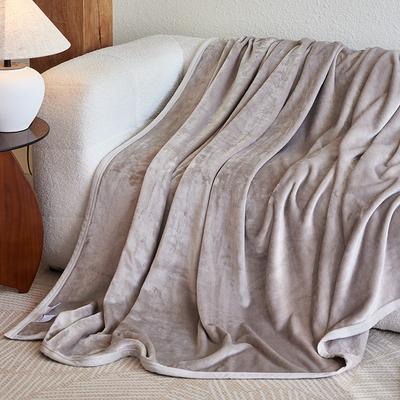 1pc European-style Flannel Blanket Nap Blanket Office Blanket Student Dormitory Gift Blanket Modern and Simple Solid Colors