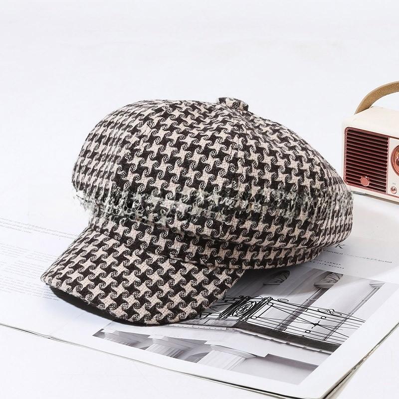 

Eightsided Cotton Beret Hat For Women In Classic Black For Autumn Winter Fashion коричневий