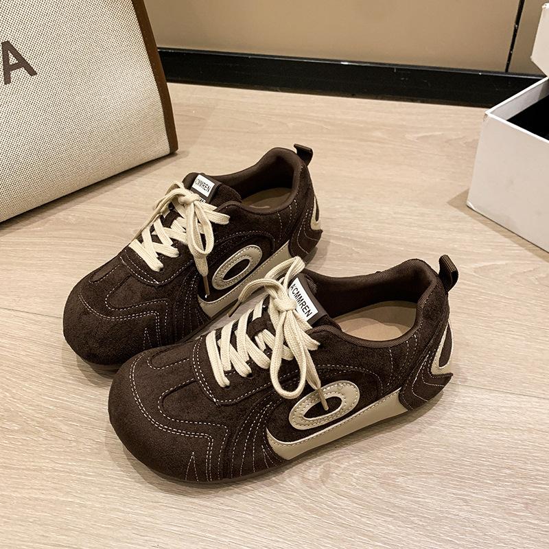 

Retro style inner height increase German training shoes women s autumn 2025 new matte leather women s shoes show feet small casual sports shoes 40 коричневый