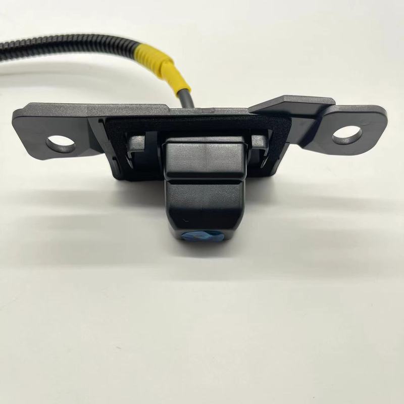 86790-48060 for 2003, 2004, 2005, 2006, 2007, 2008 Toyota Lexus RX300/330/350 RX400H rearview reversing camera 8679048060