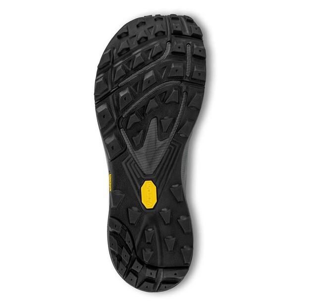 Topo Athletic Traverse кроссовки трейловые