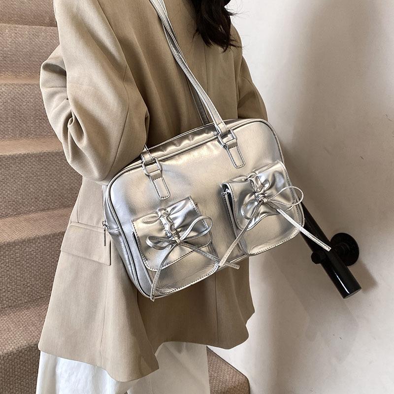 Retro high-end portable small square bag women's bag 2025 new simple commuter bag casual backpack