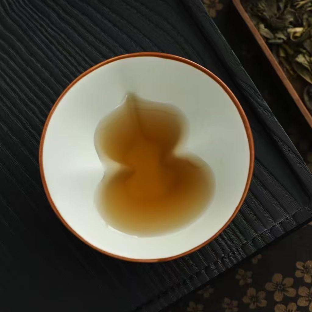 Ru Kiln Fu Lu Master Tea Tasting Cup: Ceramic Gongfu Gourd-Hat Design