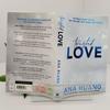 Aceasta este coperta cărții „Twisted Love” de Ana Huang.