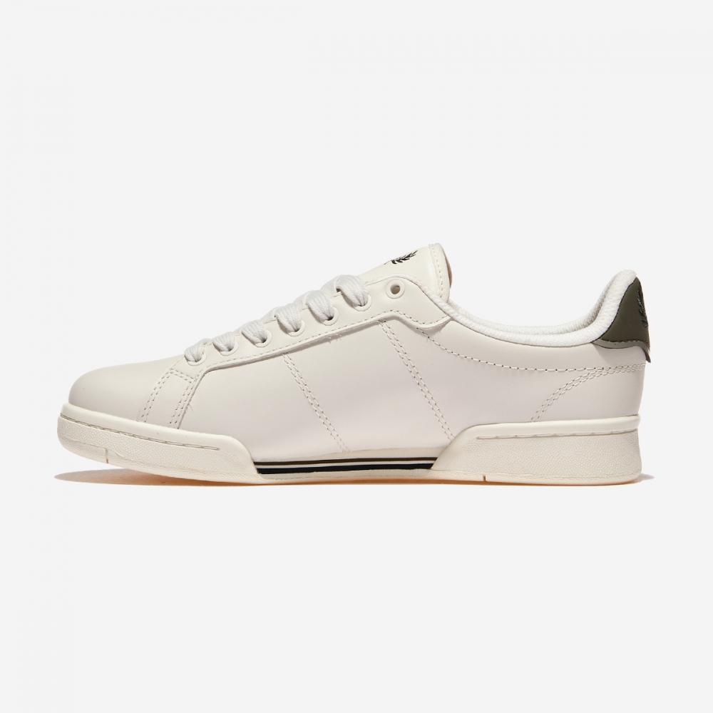 Fred Perry B722 Leather B6311 Porcelain Night Green  W22 