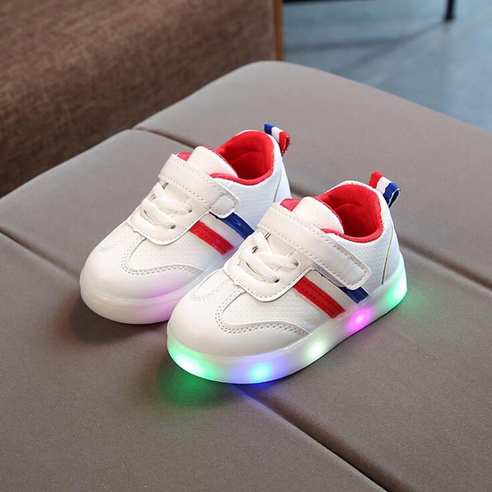 High-quality Luminous Sneakers For Kids With Striped Pattern And Eye-catching Led Features