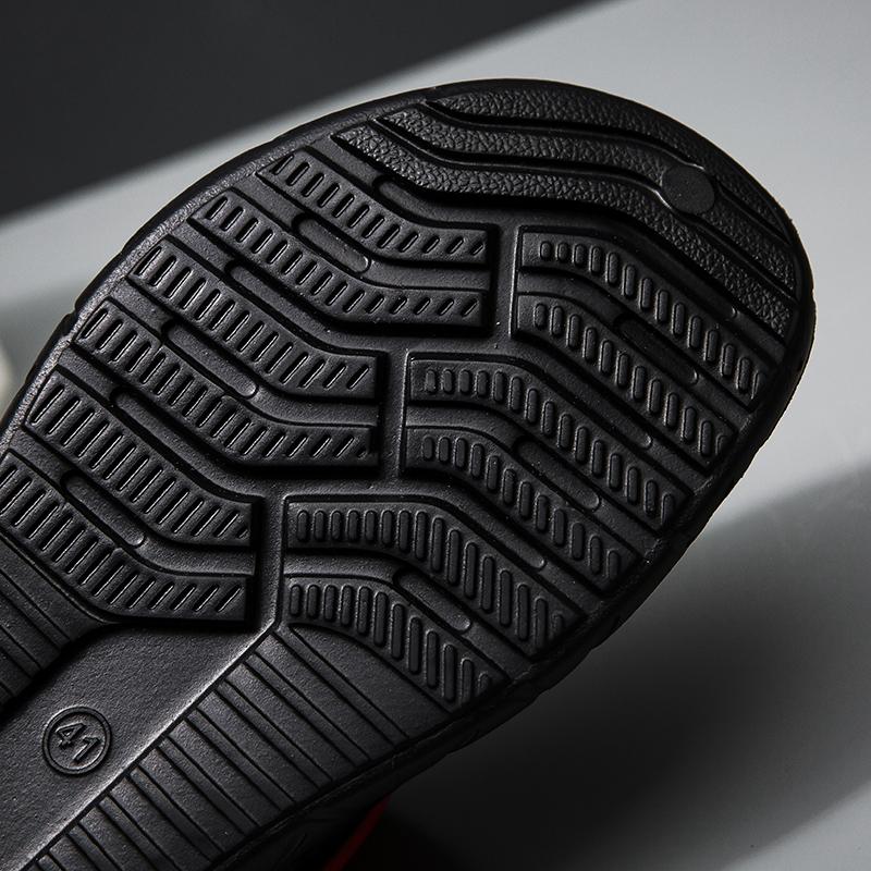 Fashion Men Shoes 2025 Slippers Men Garden Clogs Platform Sandals Man Summer Sandals Male Sneakers Outdoor Flip Flops Home Flat Sandals