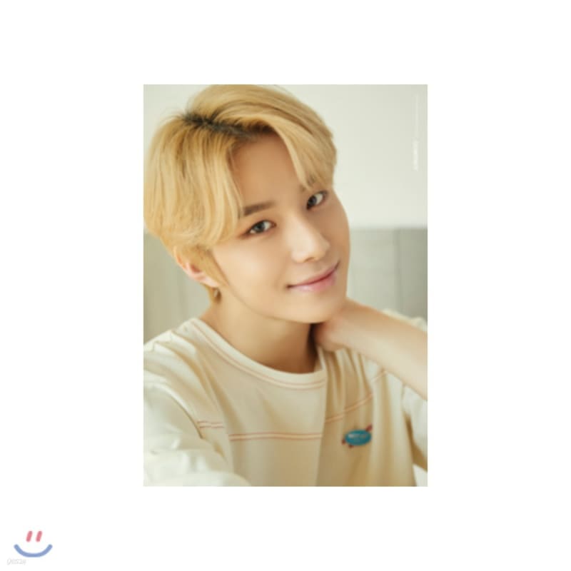 

NCT 127 [2019 SUMMER VACATION KIT] - Poster [Jungwoo]