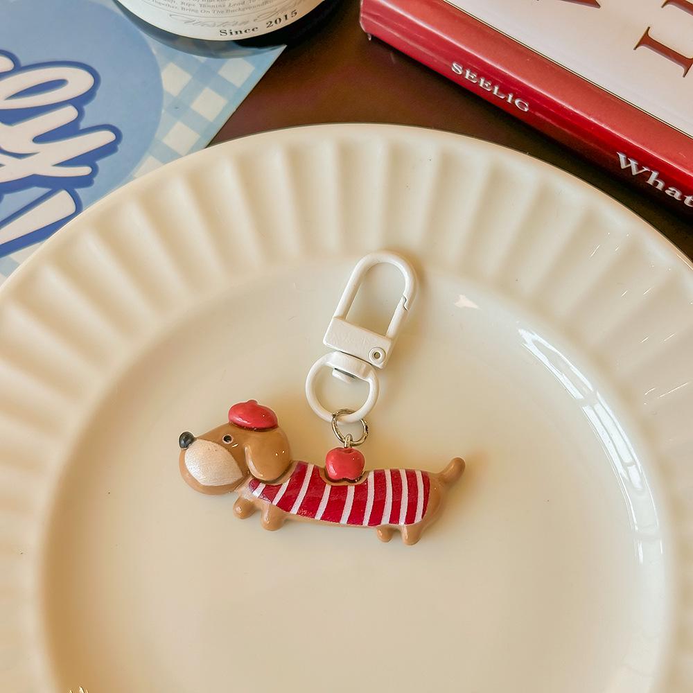 Adorable Dachshund Puppy Keychain Pendant - Backpack and Bag Ornament, Graduation or Small Gift красный