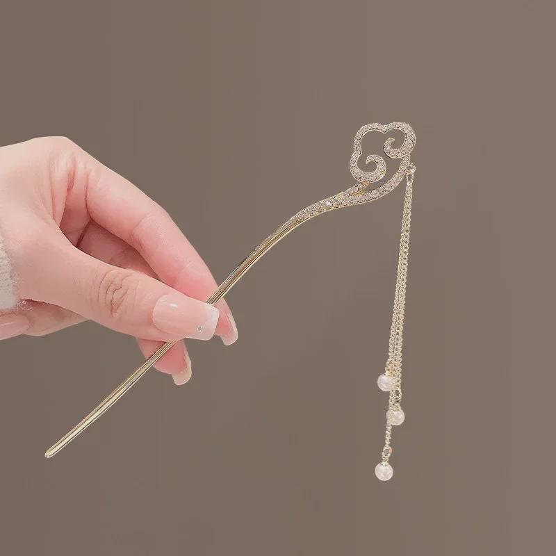 Auspicious Cloud Tassel Hairpin: Retro Hanfu-Style Hair Accessory