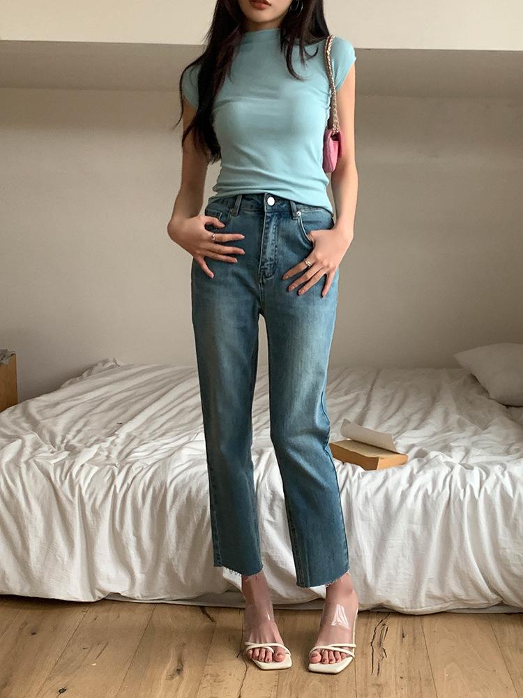 2026 Spring/Summer Women's Elegant Slim-Fit Semi-High Neck Short-Sleeve T-shirt