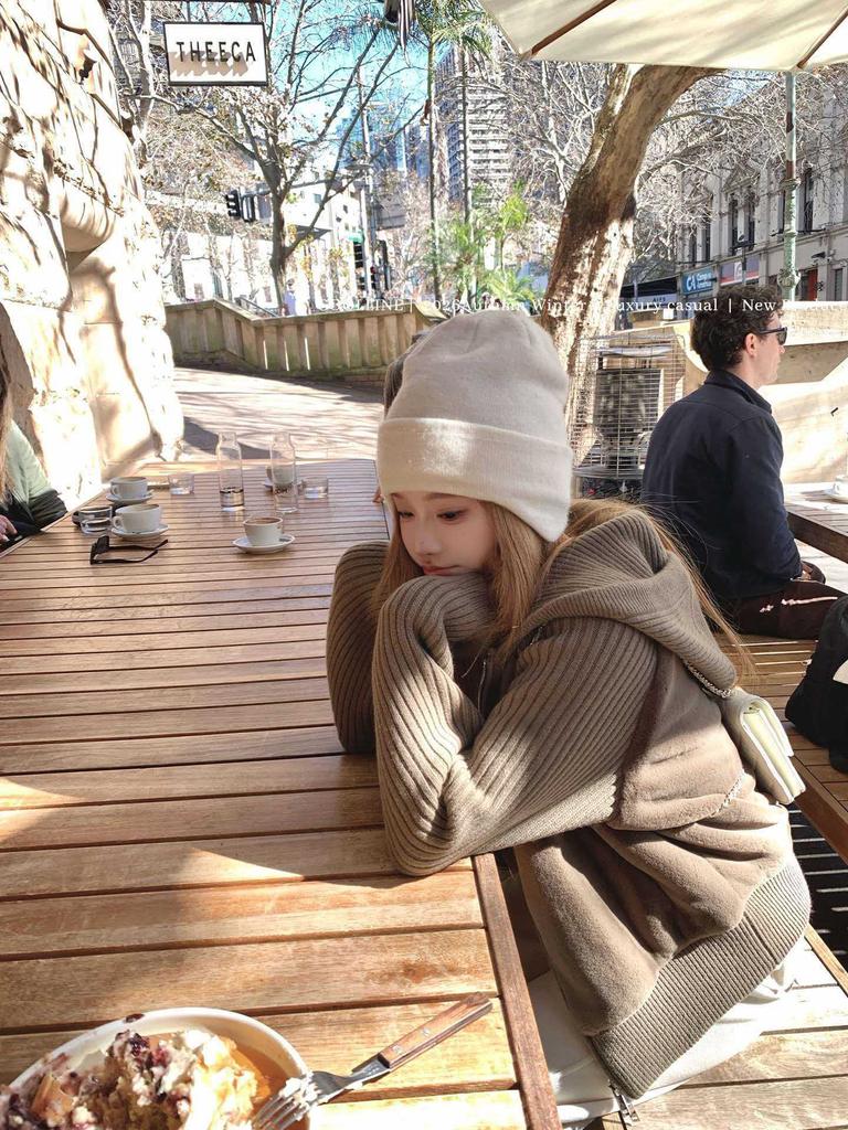 Yu Yan, scissors, autumn and winter college style hoodie, cashmere knitted fashion trendy coat, lazy style