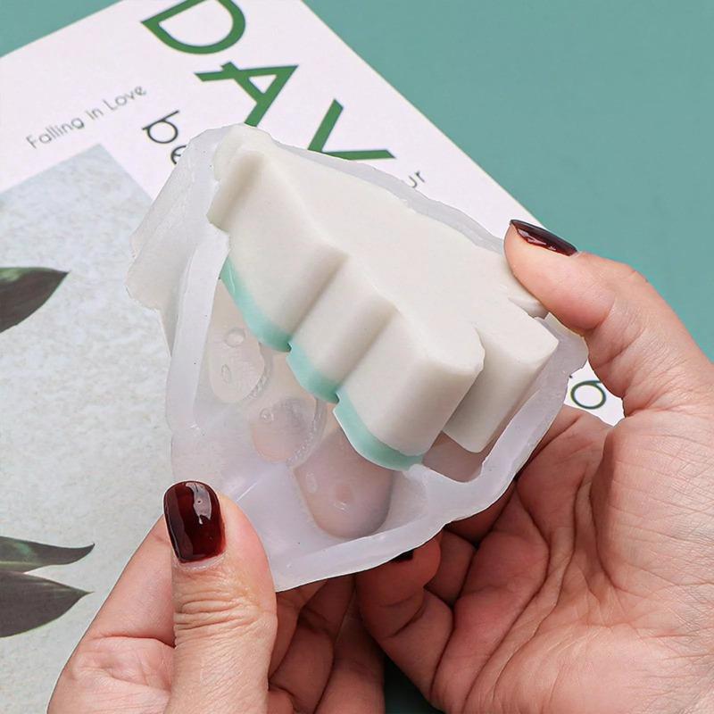 Christmas Silicone Mold Set for Baking DIY Elk Christmas Tree Gingerbread Man Shapes Non-Stick Reusable Molds for Cake Soap