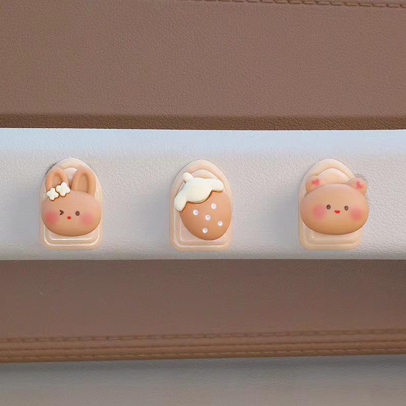 Niedlicher Multifunktionaler Hängehaken für die Vordersitze von Autos