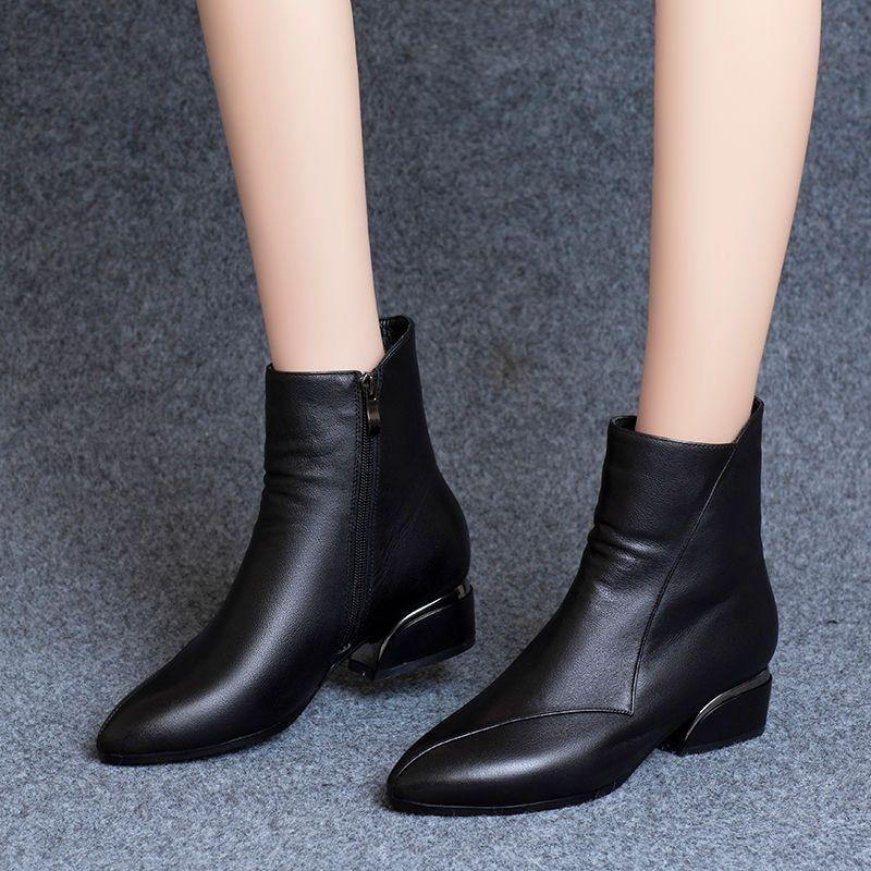 Short Boots Women's Velvet Warm Martin Boots Autumn and Winter New Thick Heel Short Boots Pointed Fashion Boots