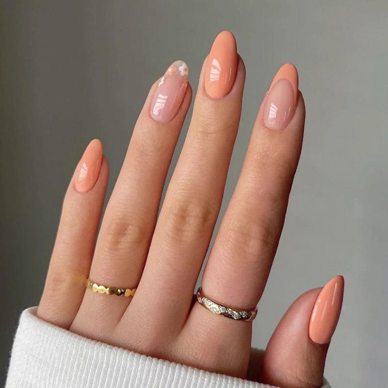 Nail piece wears armor, French pink edge pink and white flower wears armor, nail piece wears armor