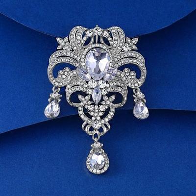 Broches y joyería para el cuerpo