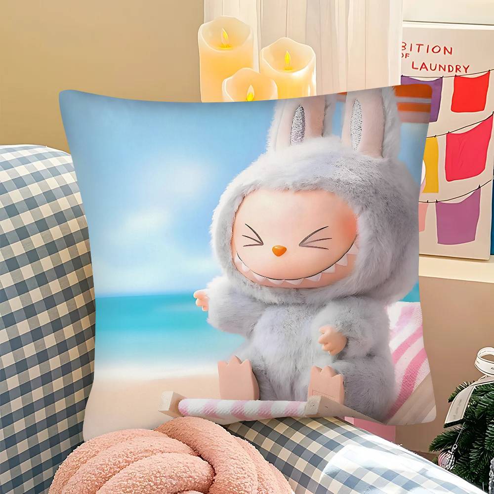 Populär Docka Söt Litet Monster L-Labubu M-Mokoko Kuddfodral Fyrkantig Kudde Sovrum Soffa Fritidskomfort Kuddar Bil