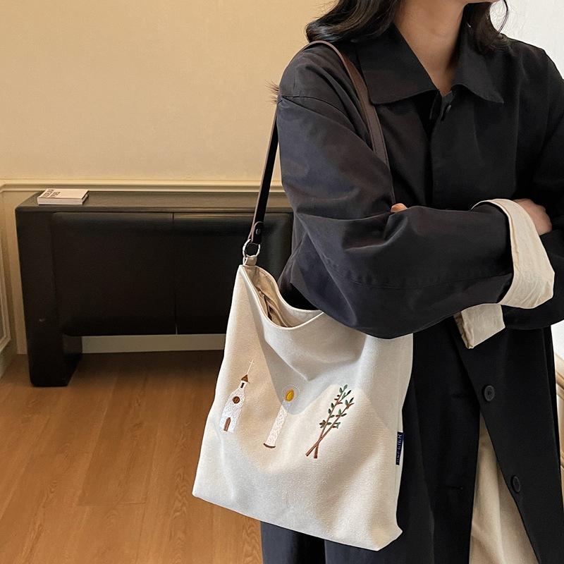 New Casual Fashion Versatile Large-capacity Handbag High-value Forest Simple Lazy Style Shoulder Bag