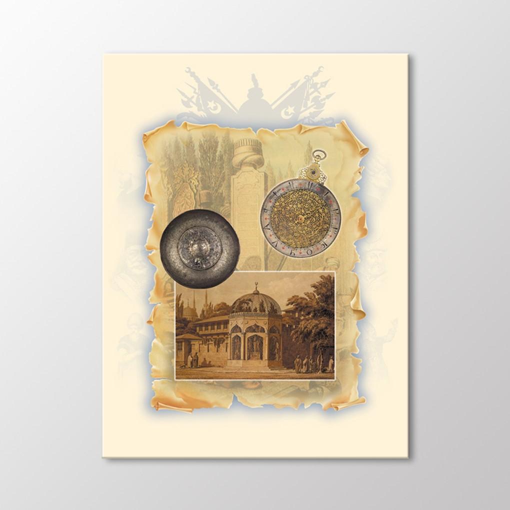 

Старый стол с часами