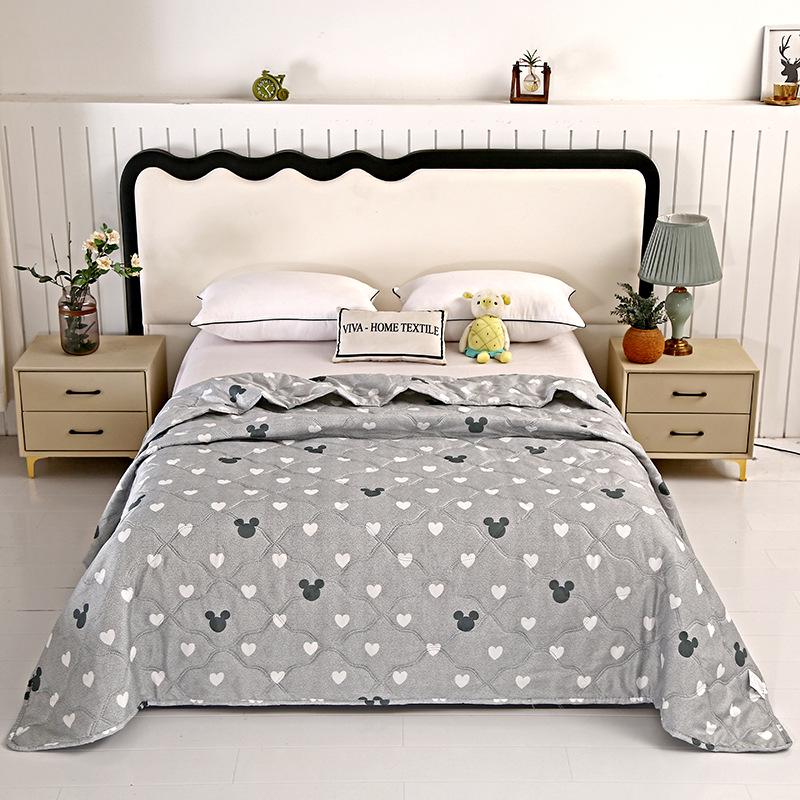 Summer Cool Gift Quilt Set: Washable Cotton Comforter & Thin Quilt