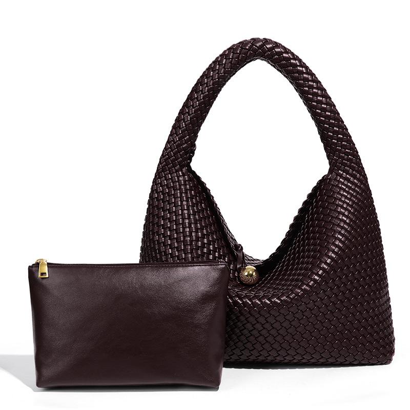 Fashion new small golden ball hand-woven women's bag texture trend niche single shoulder armpit bag large capacity hand bag