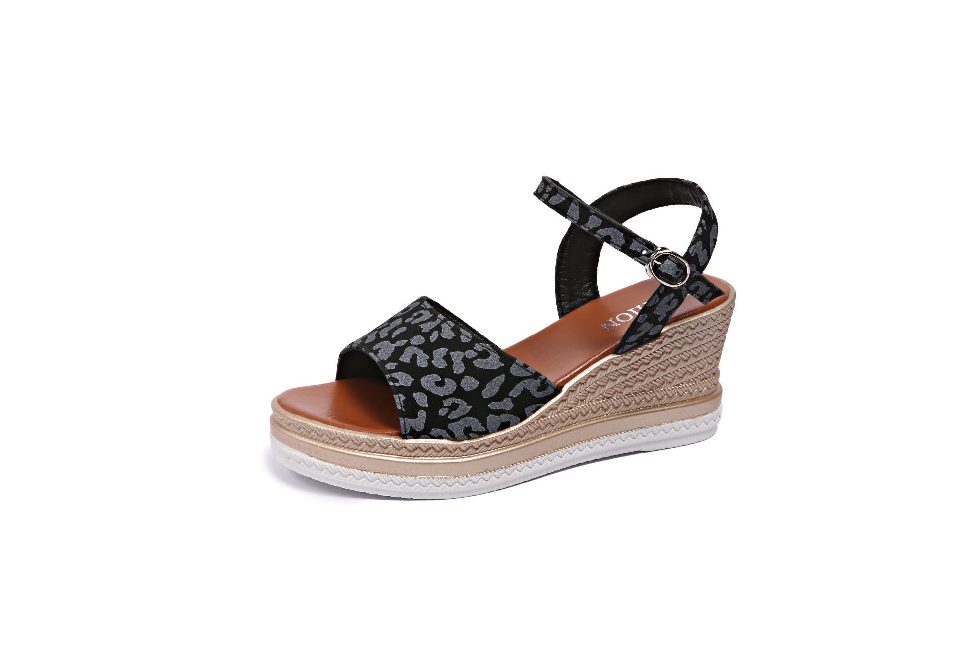 2025 Summer Plus Size Leopard Wedge Sandals - Thick Sole Roman Style Size 43 серый
