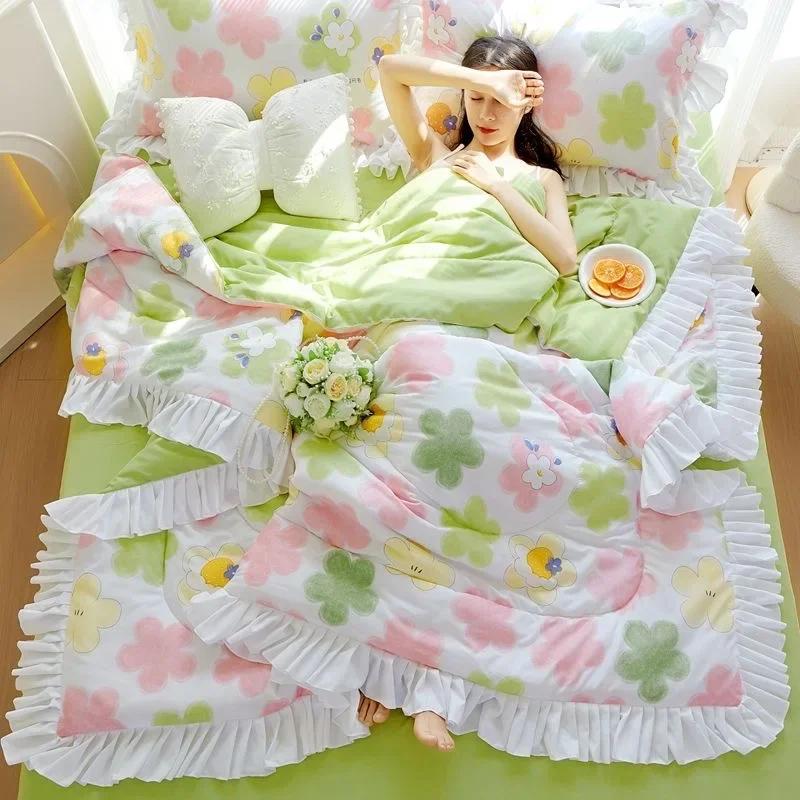 Korean Style Quilted Summer Quilt Blanket Lightweight Cooling Air-conditioning Comforter Quilt Soft Thin Quilt Machine Washable