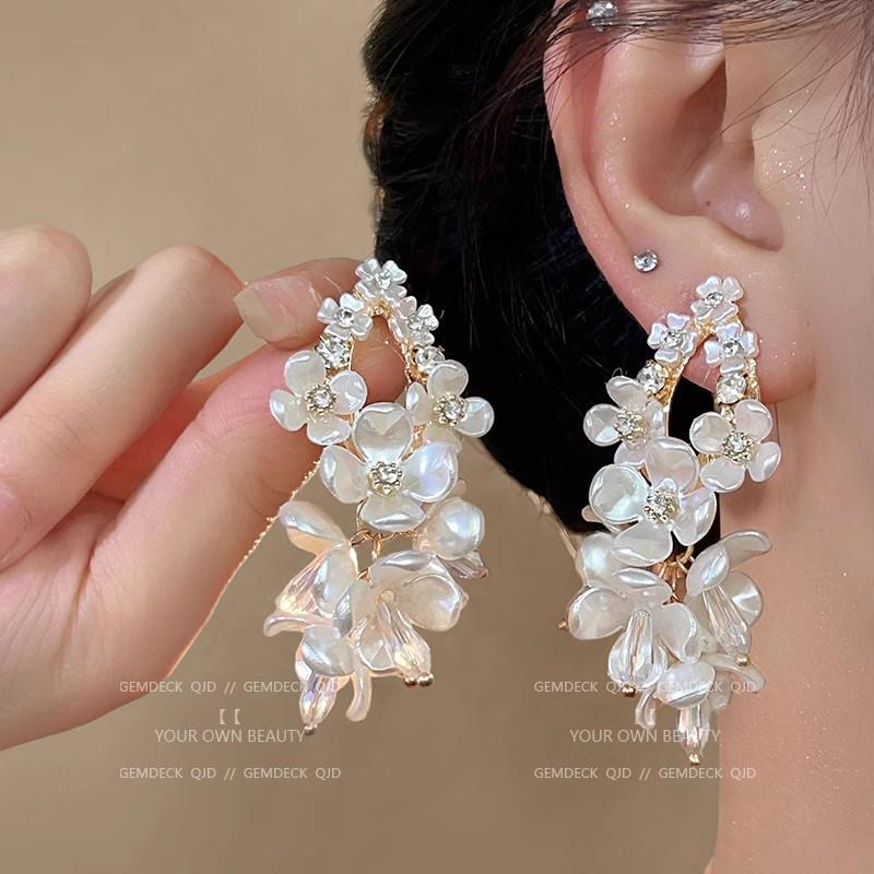 Luxurious European & American Diamond Tassel Stud Earrings for Evenings and Parties