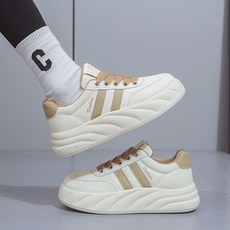 Leather White Shoes Women's Spring and Autumn 2024 New Thick-soled Heightening Bread Shoes Super Fire Versatile Casual Sports Shoes