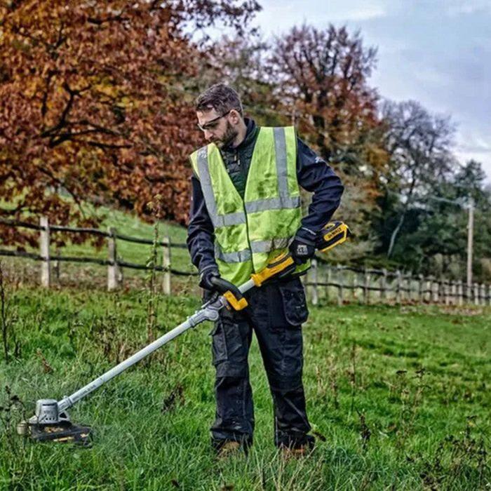 Coupe-bordures repliable XR 18V (sans batterie ni chargeur) - DEWALT - DCMST561N