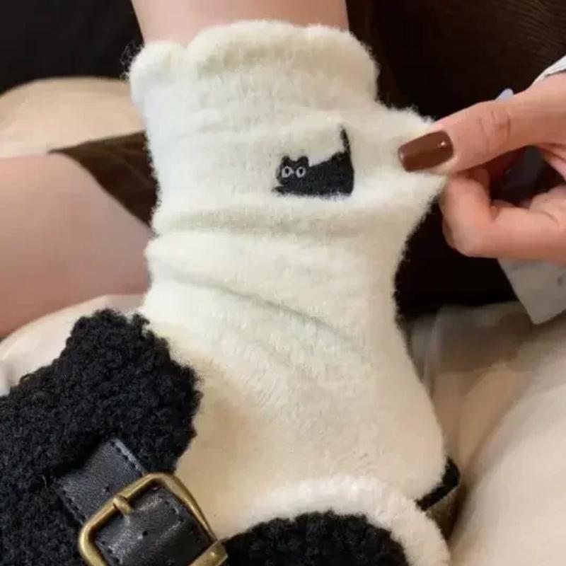 Girls Soft Velvet Winter Women's Cute Cat Print Thickened In Tube Socks Simple Cozy Hairy Sleep Fashion Sock