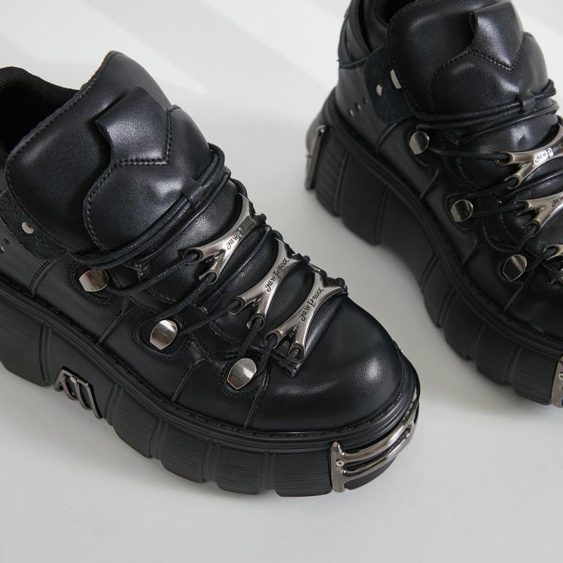 2024 Fall/Winter Women's Thick-Soled Punk Leather Shoes - Dark Low-Top Motorcycle Boots