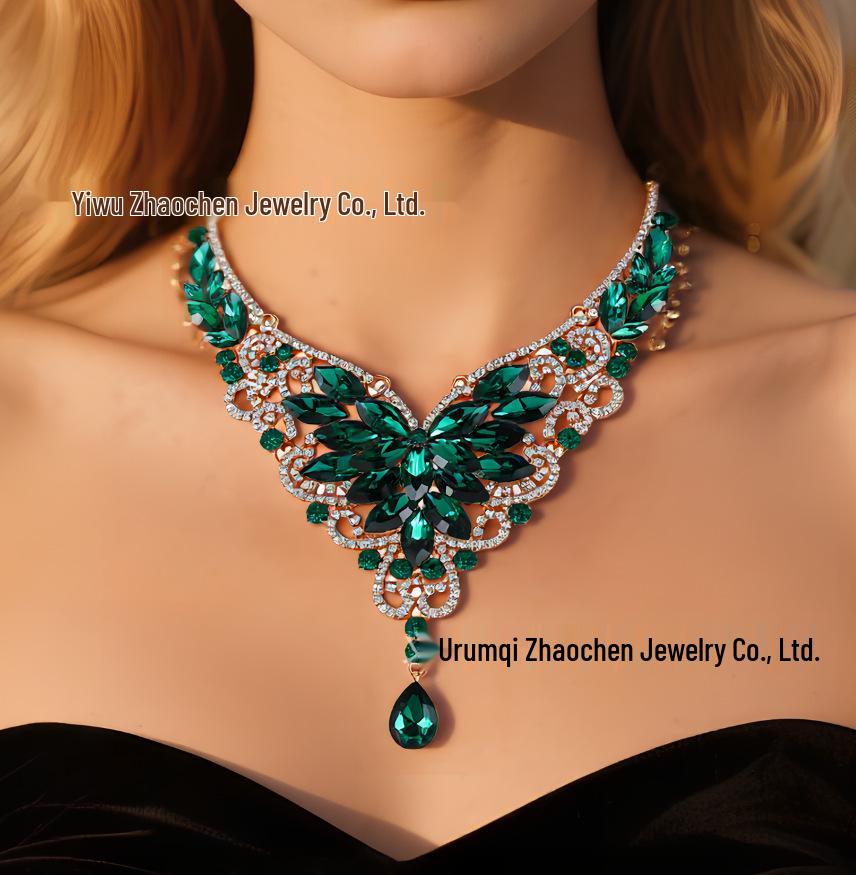 Set Colier Exagerat Retro cu Pietre de Cristal - Bijuterii Europene & Americane pentru Femei