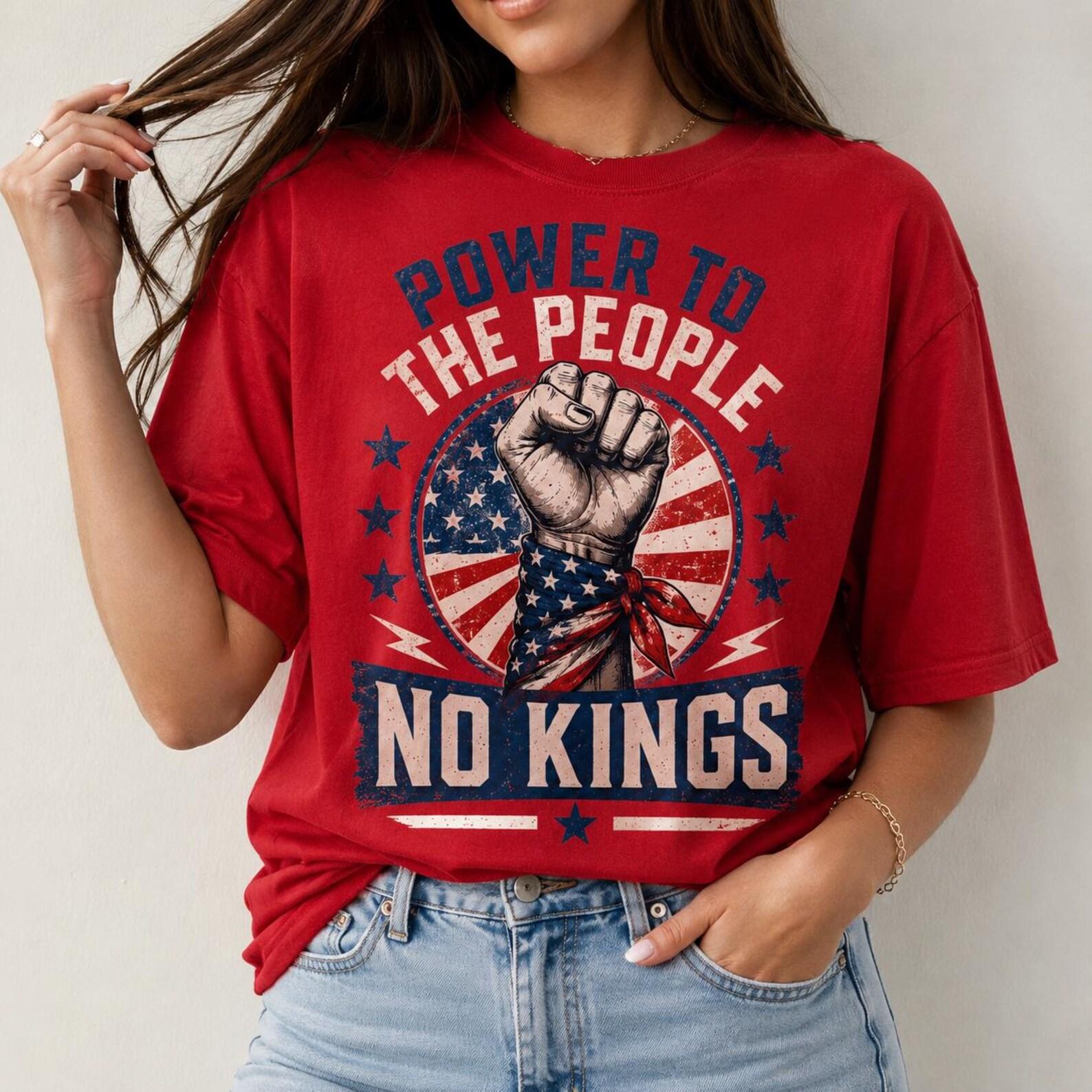 No Kings Power To The People T-Shirt, Distressed USA Flag Graphic Tee M