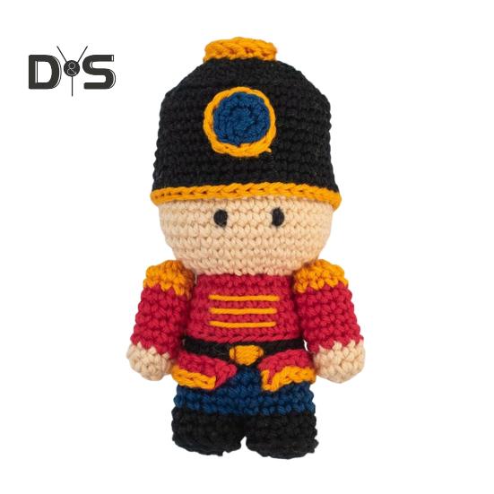 Christmas Crochet Kit Crochet Starter Kit with Step-by-Step Video Tutorials Santa Claus Nutcracker Green Elf Knitting Set for Beginners