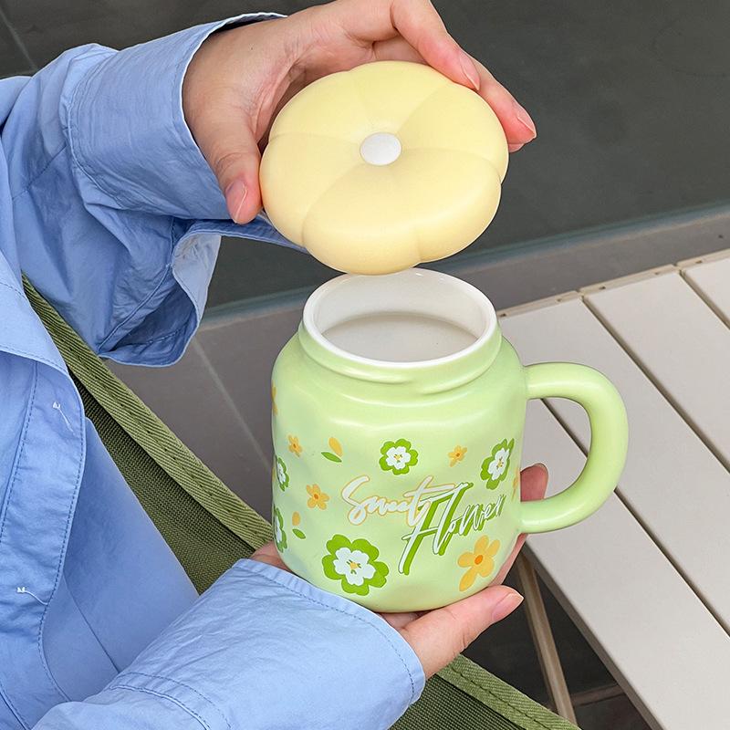 Cute Ceramic Cup with Lid High Value Ins Style Household Couple Water Cup Gift Box Creative Hand Gift Mug